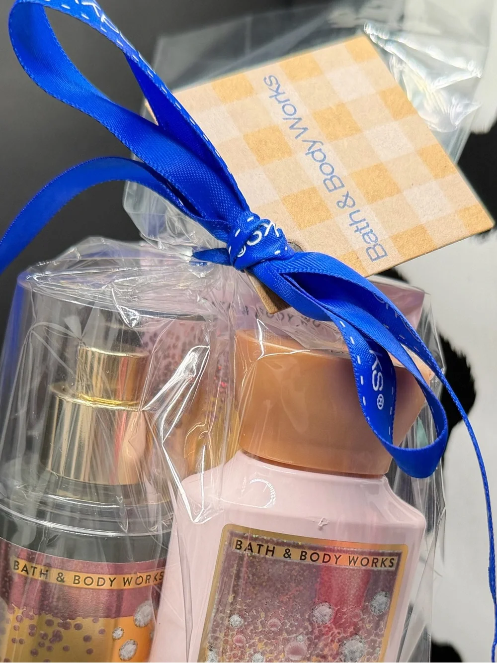 NWT Bath & Body Works Champagne Toast Travel Gift Set with blue ribbon